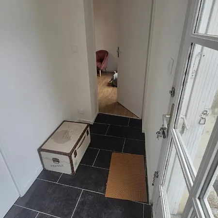 T1 Bis Plein Pied Apartment *